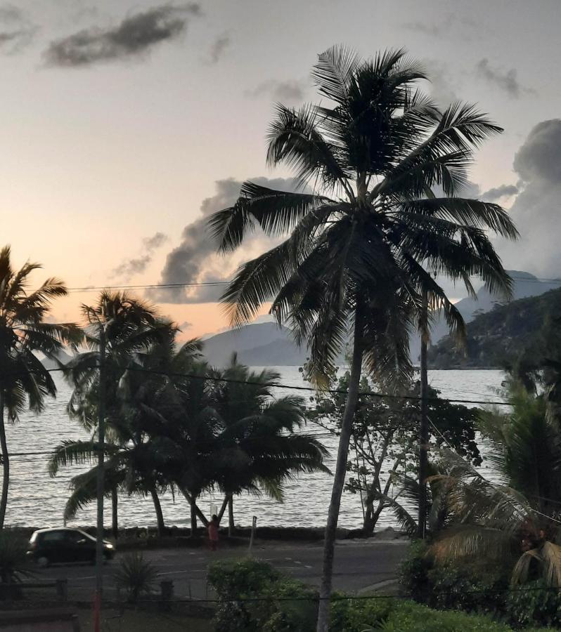 Blue Lagoon Baie Lazare  Ngoại thất bức ảnh